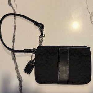 Black Signature Coach Wristlet Clutch